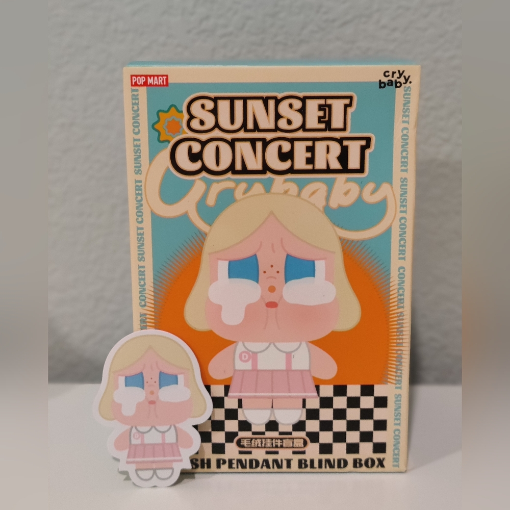 Popmart Crybaby sunset concert